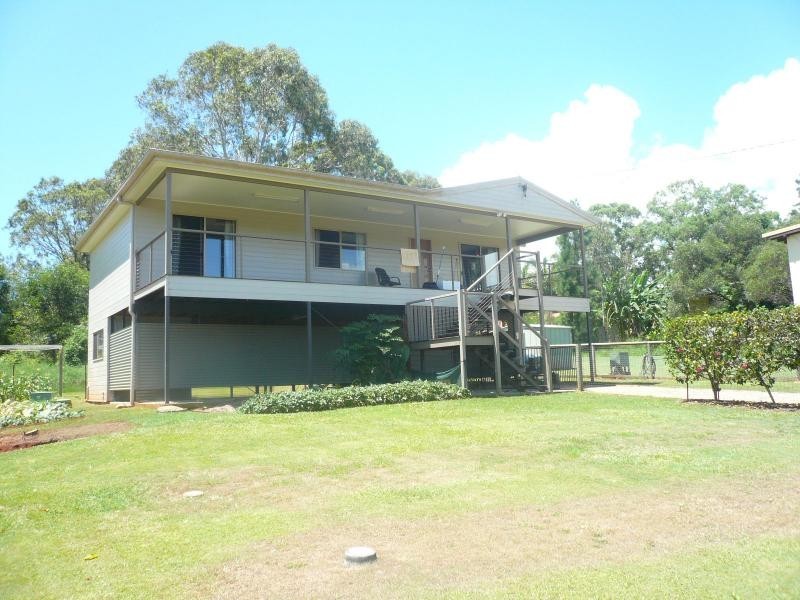 7 Conran Street, Macleay Island QLD 4184