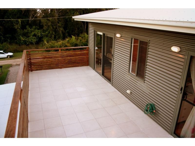 15 Cressy Street, Macleay Island QLD 4184
