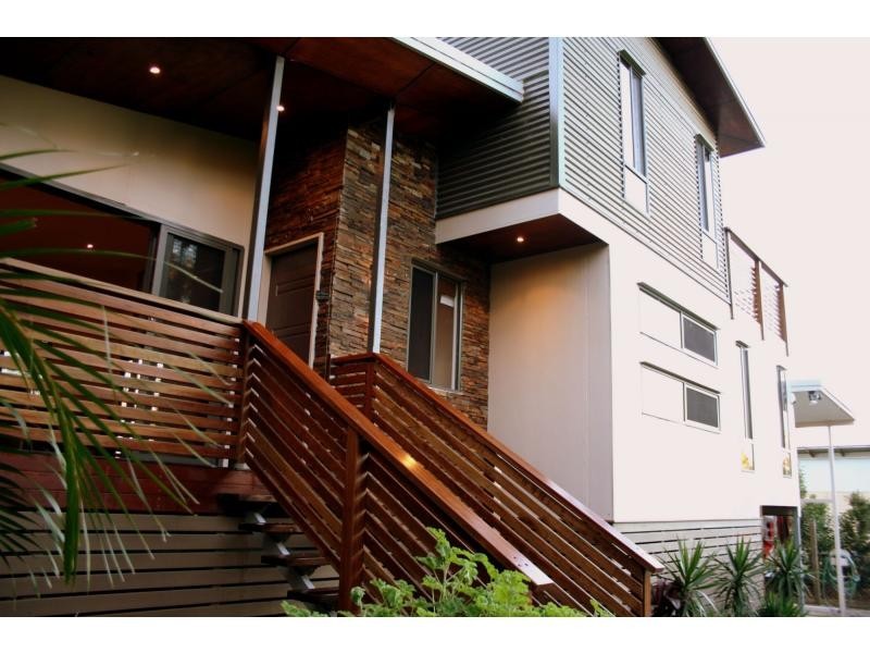 15 Cressy Street, Macleay Island QLD 4184