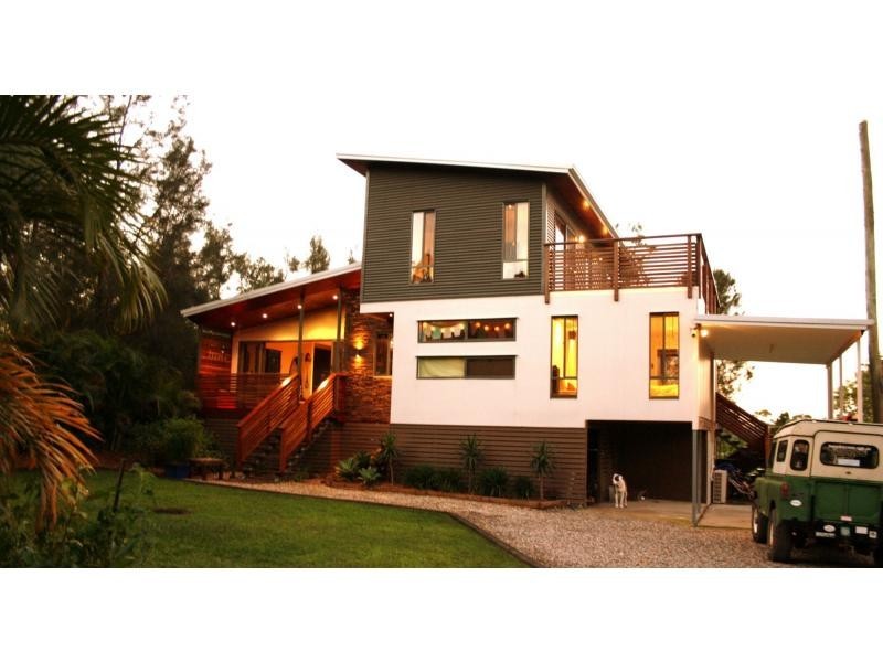 15 Cressy Street, Macleay Island QLD 4184