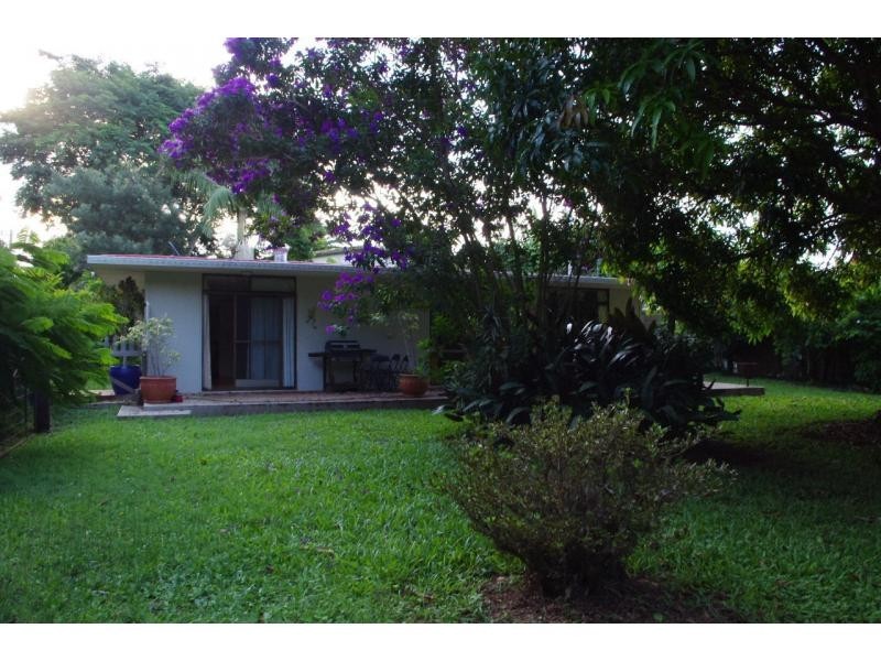 109 Treasure Island Avenue, Karragarra Island QLD 4184