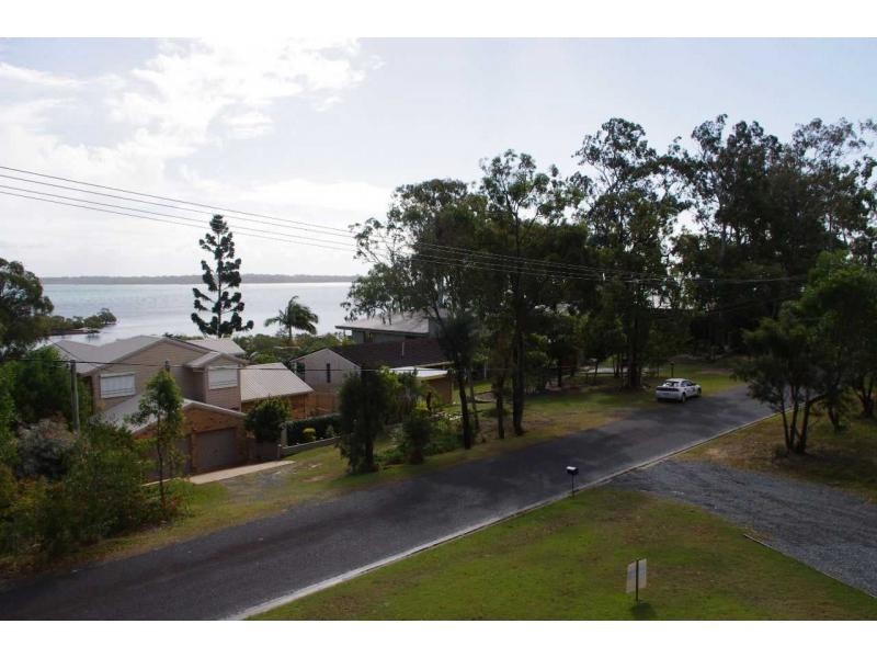 64 Coondooroopa Drive, Macleay Island QLD 4184