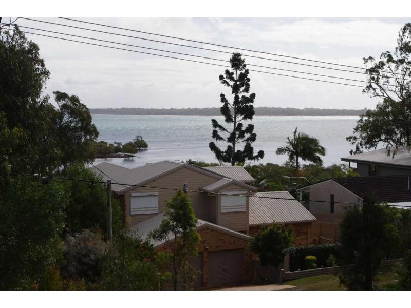 64 Coondooroopa Drive, Macleay Island QLD 4184