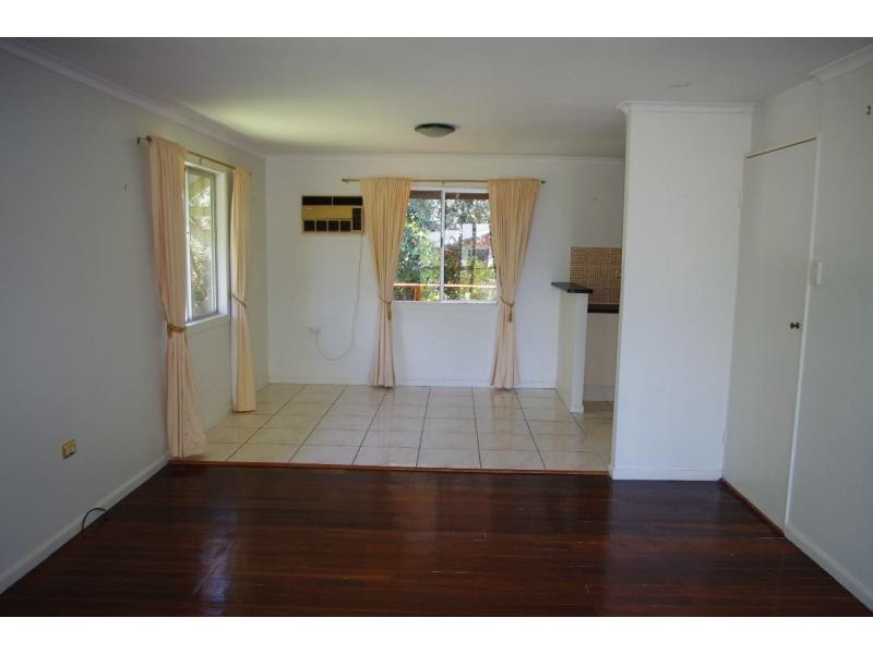 48 Noyes Parade, Karragarra Island QLD 4184