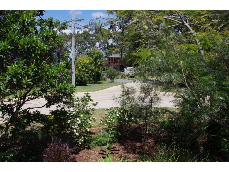 48 Noyes Parade, Karragarra Island QLD 4184