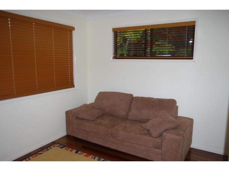 4 McBean Street, Karragarra Island QLD 4184