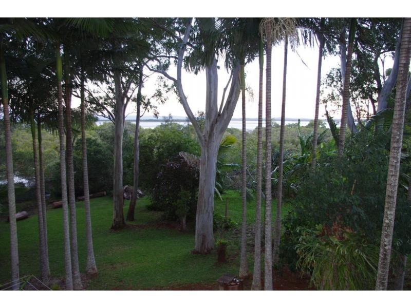 4 McBean Street, Karragarra Island QLD 4184