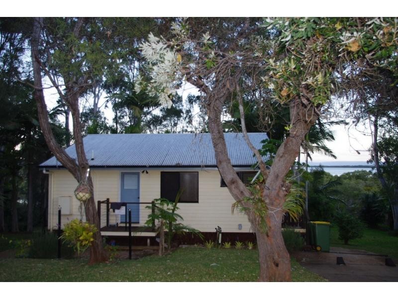 4 McBean Street, Karragarra Island QLD 4184