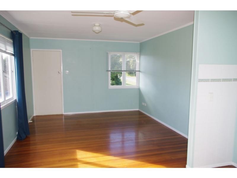 1 Squire Street, Macleay Island QLD 4184