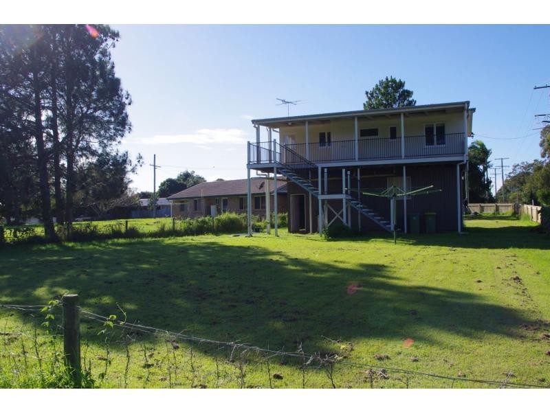 1 Squire Street, Macleay Island QLD 4184
