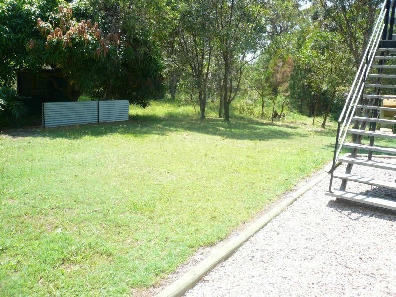 15 Baracoota Street, Macleay Island QLD 4184