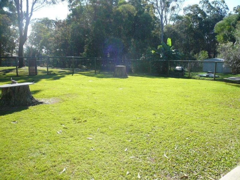 1 Dinjerra Street, Macleay Island QLD 4184