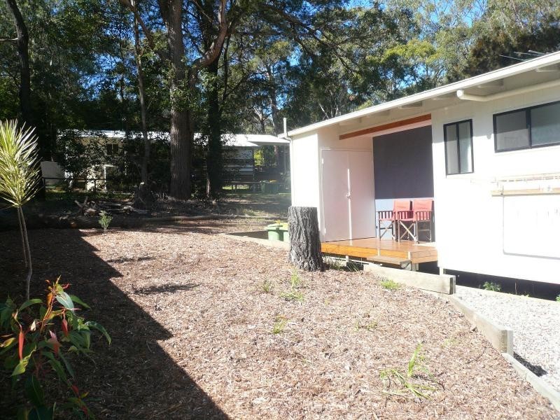 17 Aruma Street, Macleay Island QLD 4184