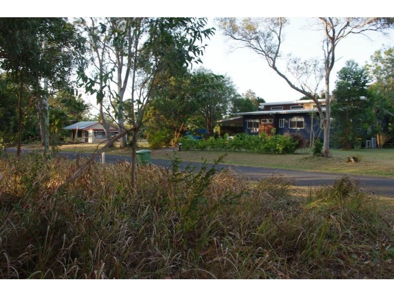 70 Treasure Island Avenue, Karragarra Island QLD 4184