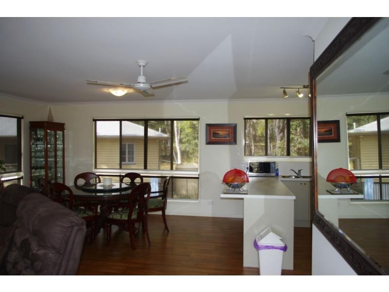 92 Kate Street, Macleay Island QLD 4184