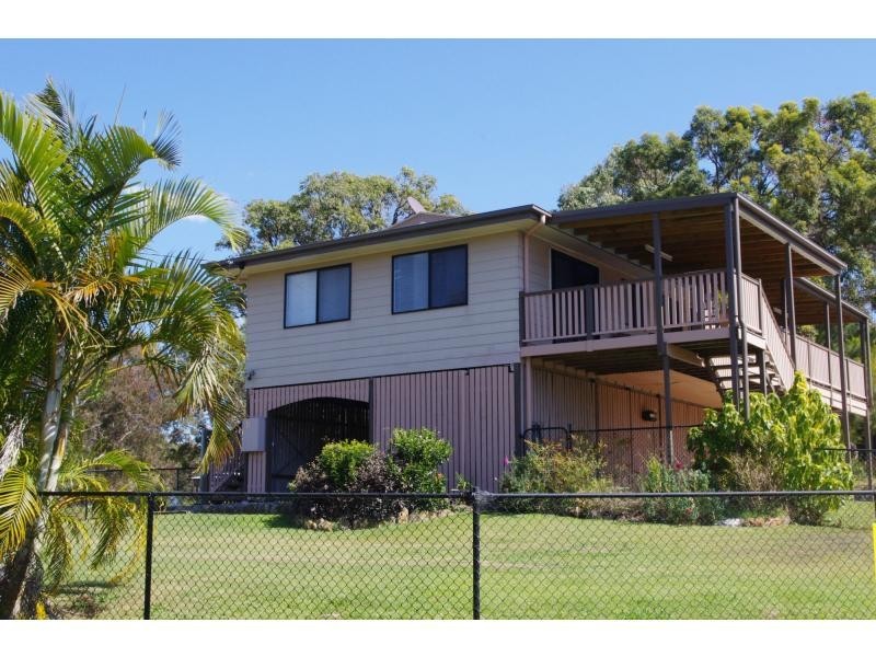 7 Koonwarra Parade, Macleay Island QLD 4184