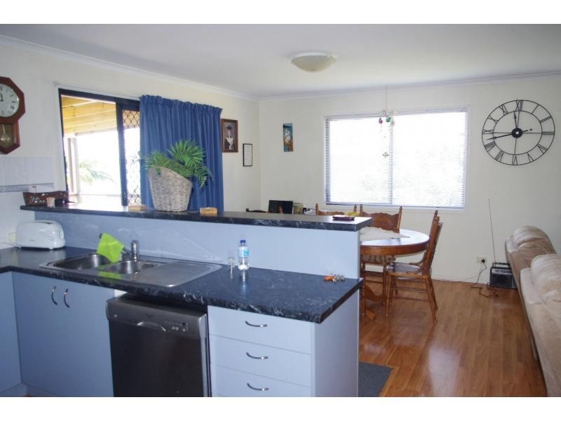 7 Koonwarra Parade, Macleay Island QLD 4184