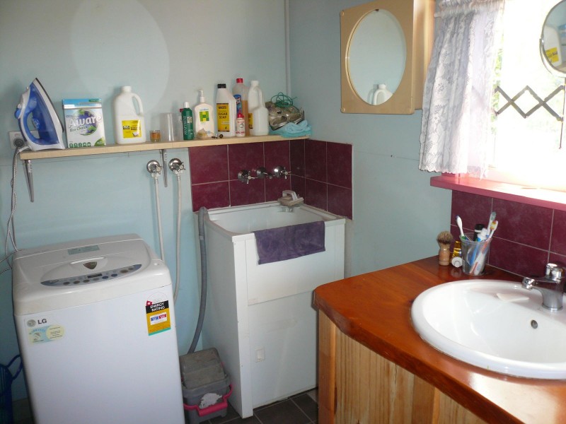 1 Marine Street, Macleay Island QLD 4184