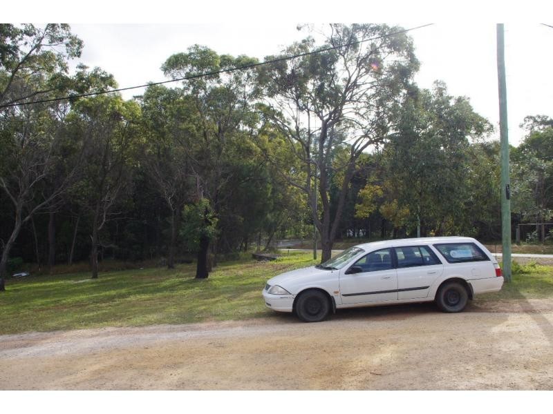 10 Scotts Road, Macleay Island QLD 4184