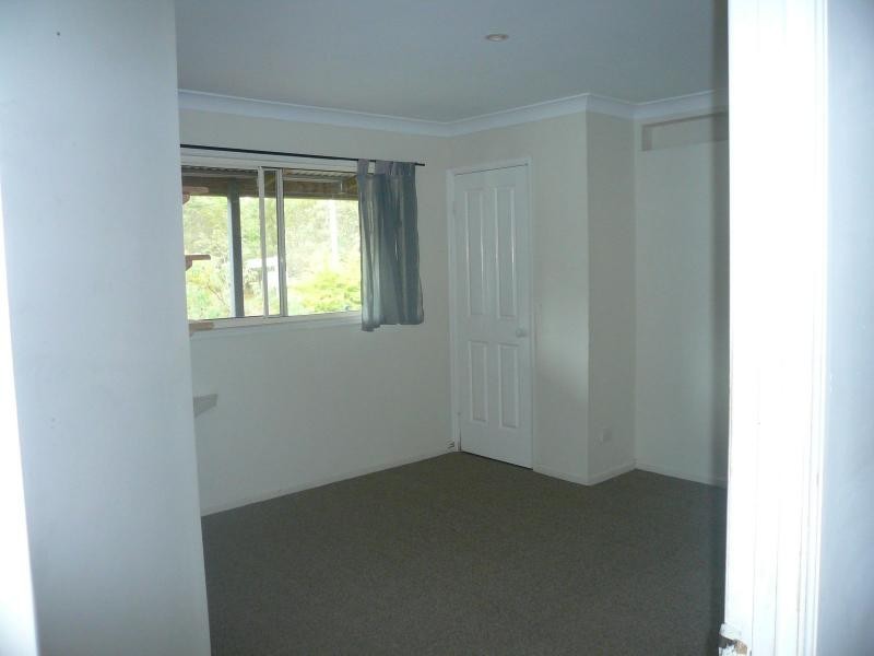 10 Scotts Road, Macleay Island QLD 4184