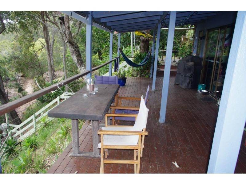 87 Perulpa Drive, Lamb Island QLD 4184