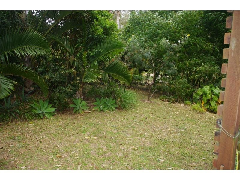 87 Perulpa Drive, Lamb Island QLD 4184