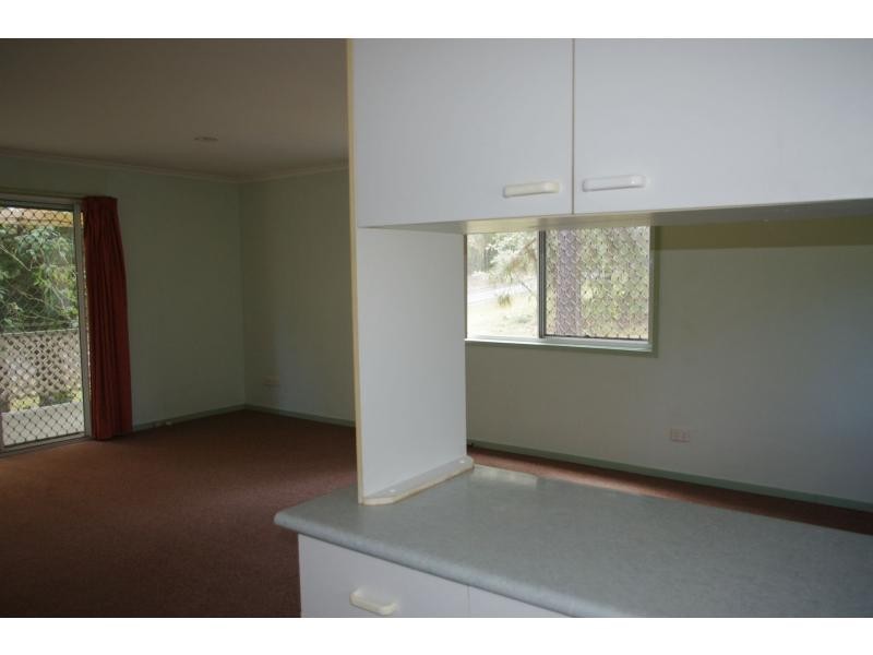 80 High Central Road, Macleay Island QLD 4184