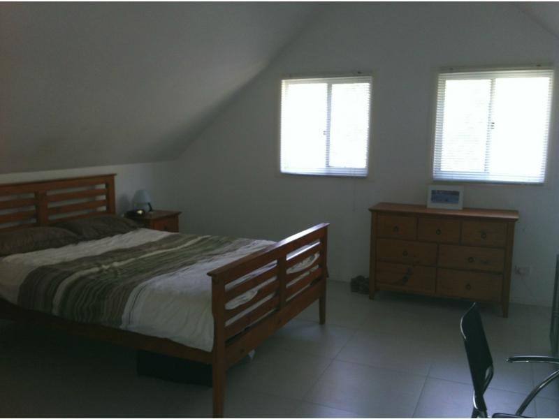 112 Treasure Island Avenue, Karragarra Island QLD 4184