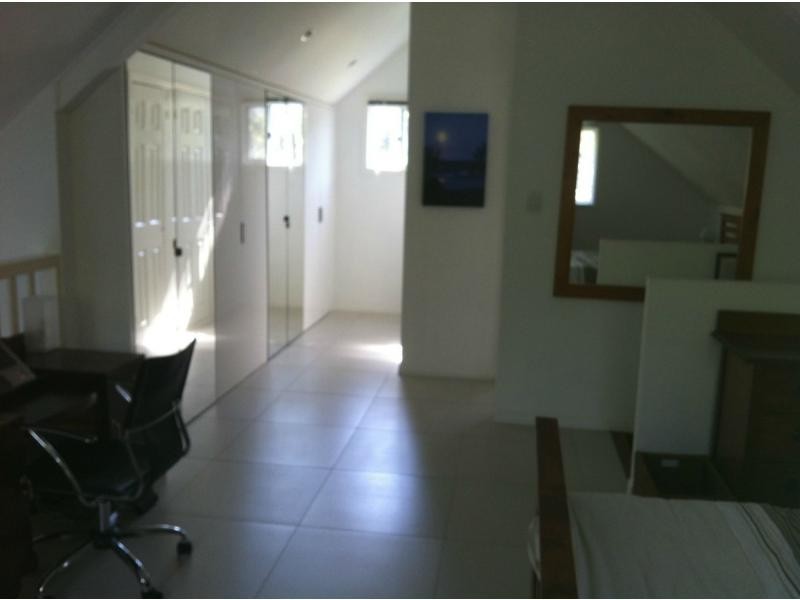 112 Treasure Island Avenue, Karragarra Island QLD 4184