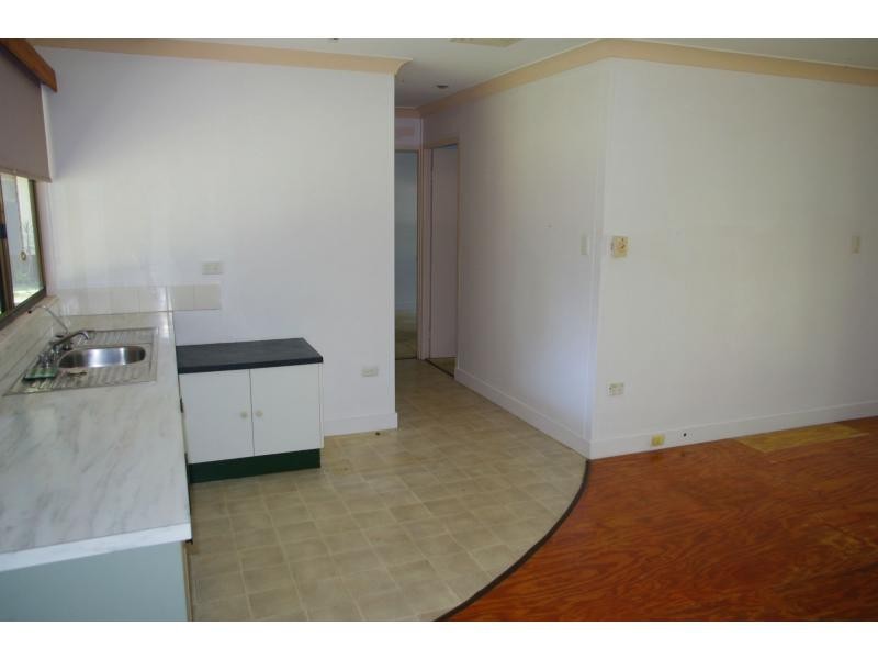 25 Michiko Street, Macleay Island QLD 4184