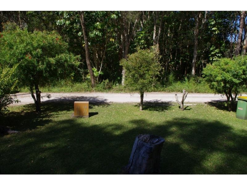 25 Michiko Street, Macleay Island QLD 4184