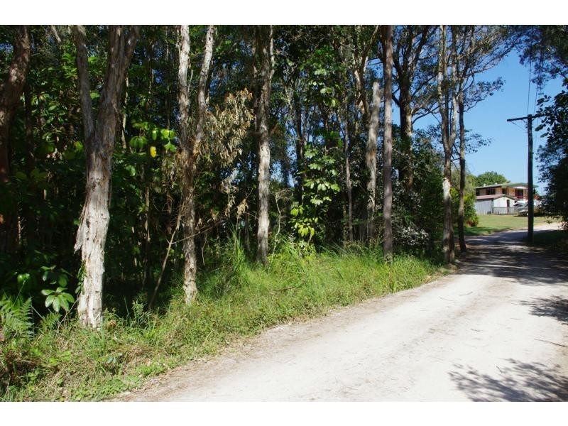25 Michiko Street, Macleay Island QLD 4184