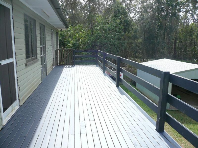 6 Thomas Street, Macleay Island QLD 4184