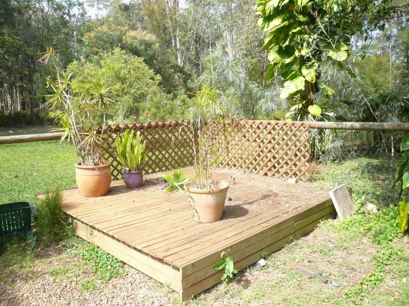 6 Thomas Street, Macleay Island QLD 4184