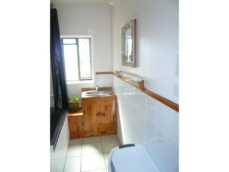 5-7 Keith Street, Macleay Island QLD 4184