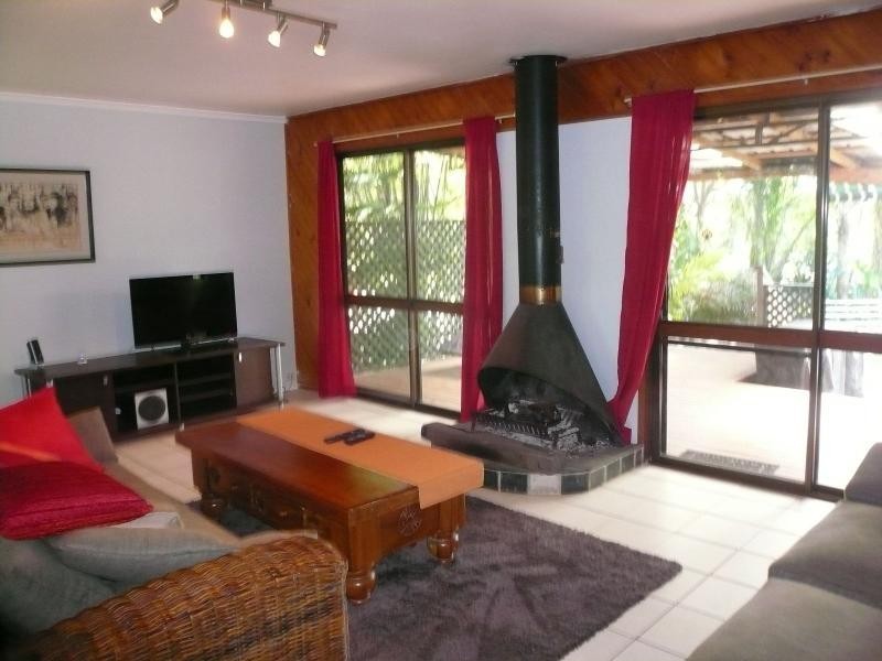 94 Timothy Street, Macleay Island QLD 4184