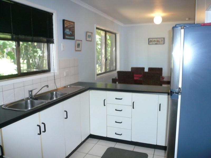 94 Timothy Street, Macleay Island QLD 4184