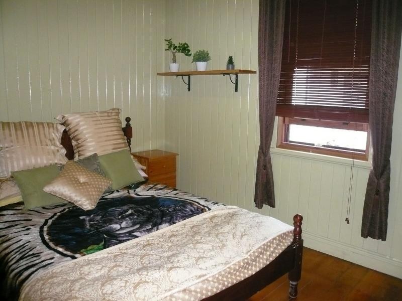 62 Coondooroopa Drive, Macleay Island QLD 4184