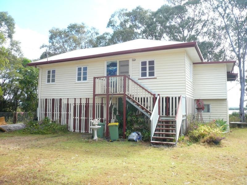 54 Charles Terrace, Macleay Island QLD 4184