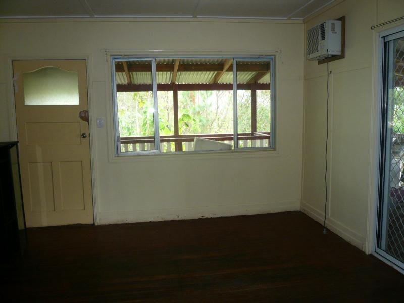 54 Charles Terrace, Macleay Island QLD 4184