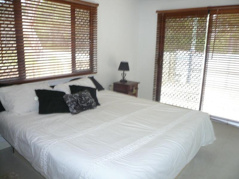 7 Leanne Street, Macleay Island QLD 4184