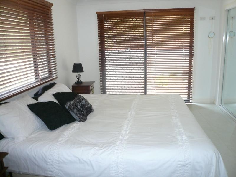 7 Leanne Street, Macleay Island QLD 4184