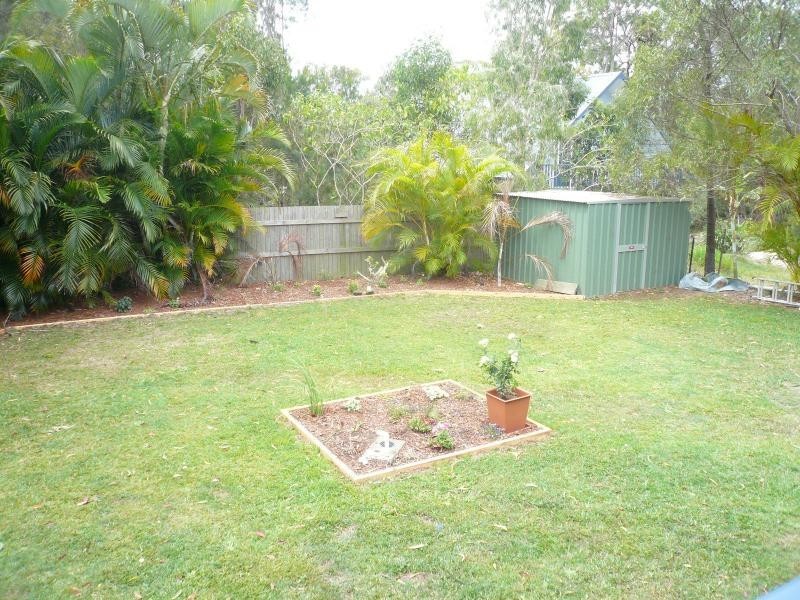 7 Leanne Street, Macleay Island QLD 4184