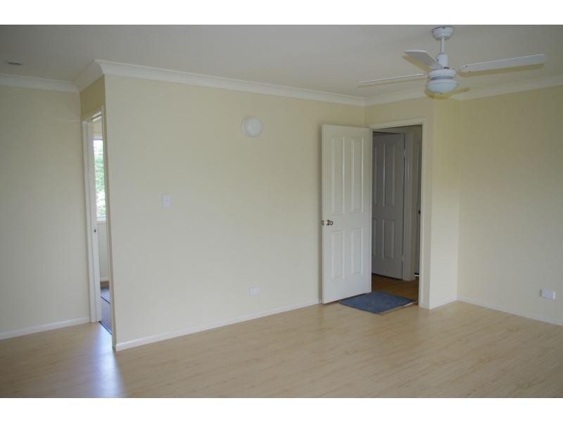 117 High Central Road, Macleay Island QLD 4184