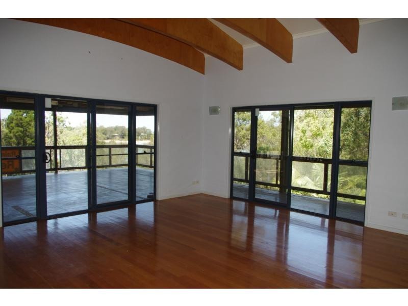 Unit 1/36 Southsea Terrace, Macleay Island QLD 4184