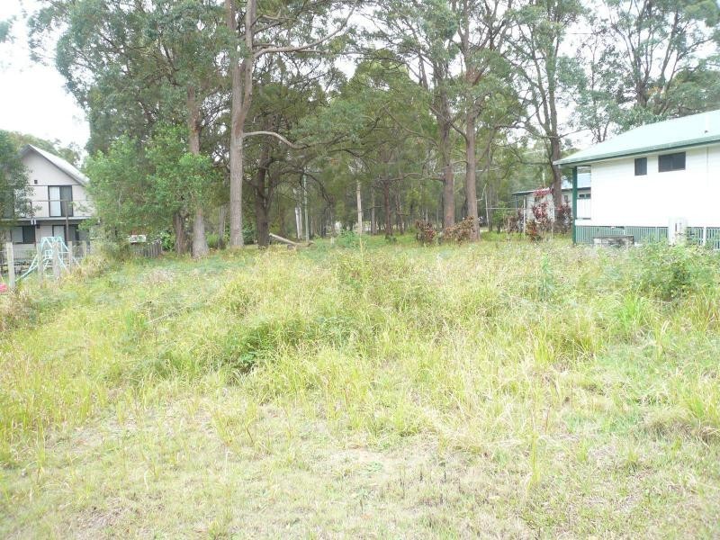 7 Noon-Muckle Street, Macleay Island QLD 4184