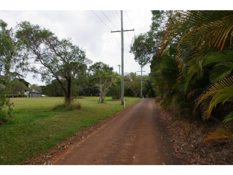4 Nina Street, Karragarra Island QLD 4184