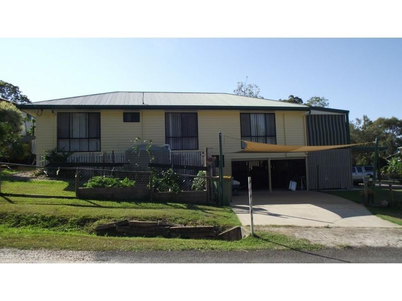 43 Timothy Street, Macleay Island QLD 4184