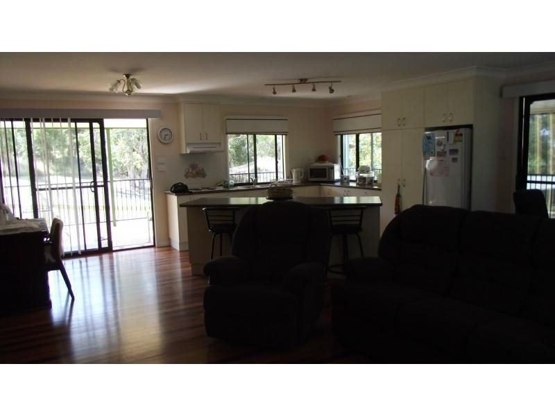 43 Timothy Street, Macleay Island QLD 4184