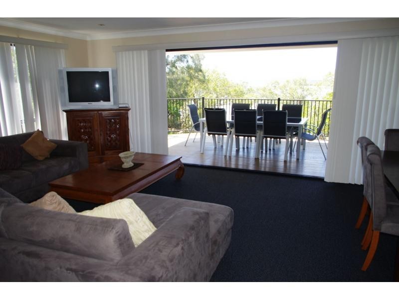 41 Jan Street, Macleay Island QLD 4184